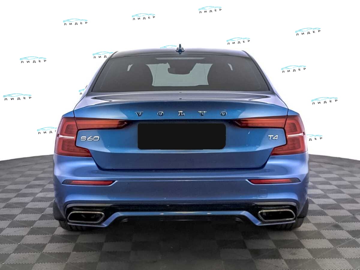 Б/У Вольво С60 2021 года. Фото: #5