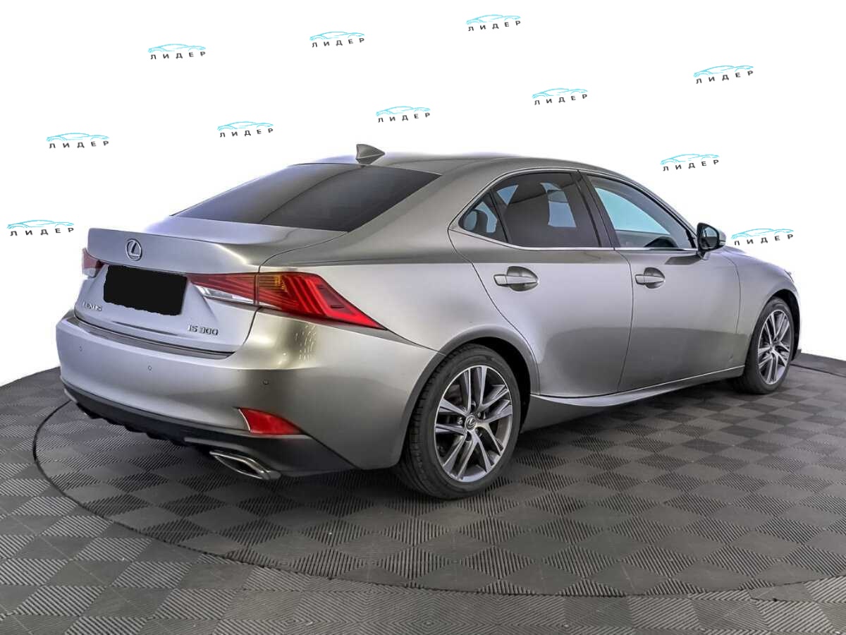 Б/У Лексус ИС 2018 года. Фото: #4