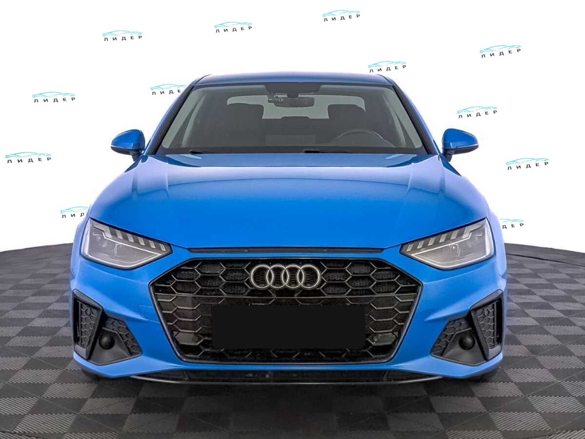 Б/У Ауди А4 2021 года. Фото: #1