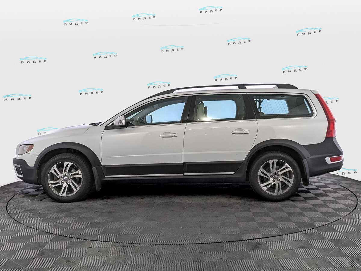 Б/У Вольво ИксЦ70 2012 года. Фото: #7