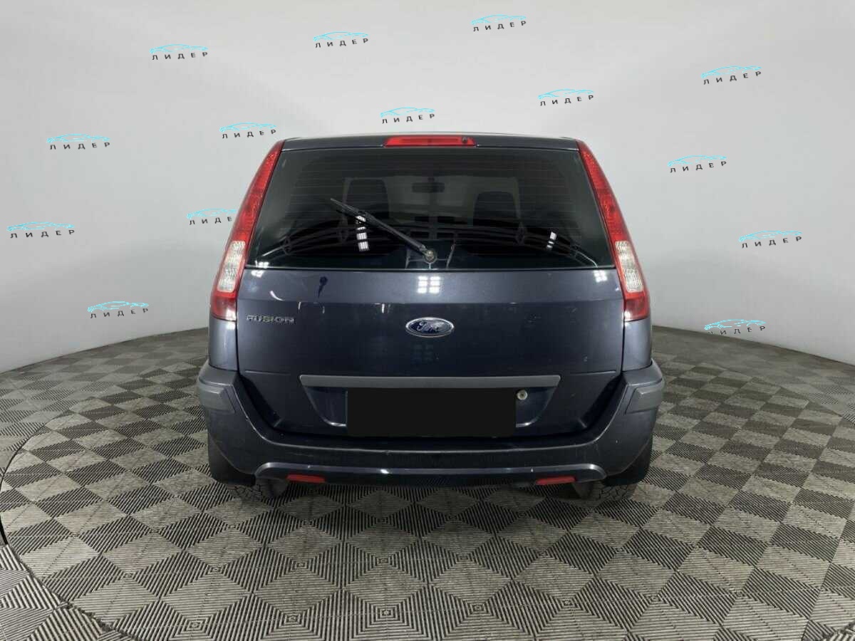 Б/У Форд Фьюжн 2006 года. Фото: #2