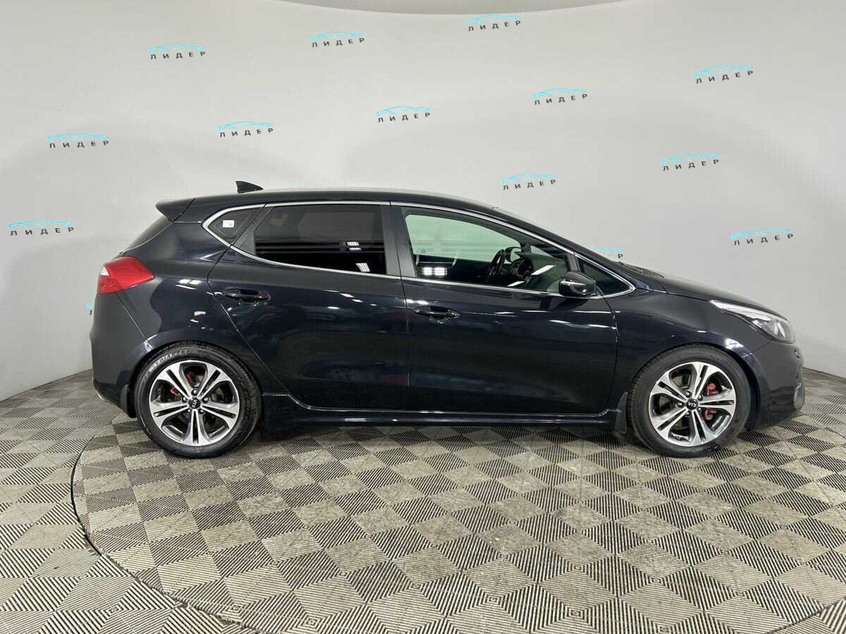 Б/У Киа Сид ГТ 2017 года. Фото: #3