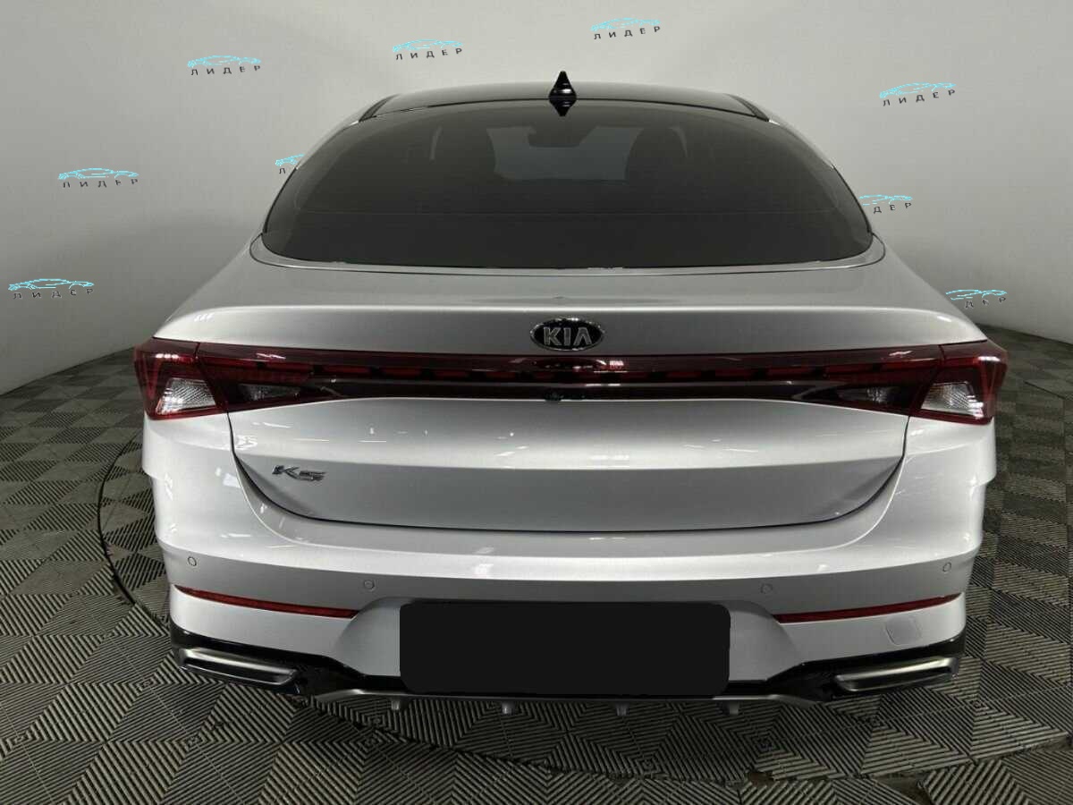 Б/У Киа К5 2021 года. Фото: #2
