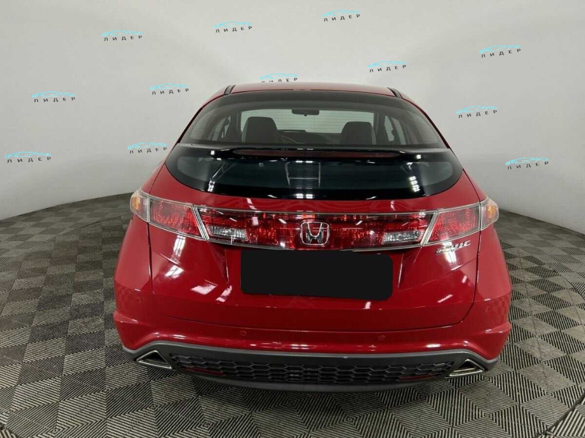 Б/У Хонда Цивик 2008 года. Фото: #2