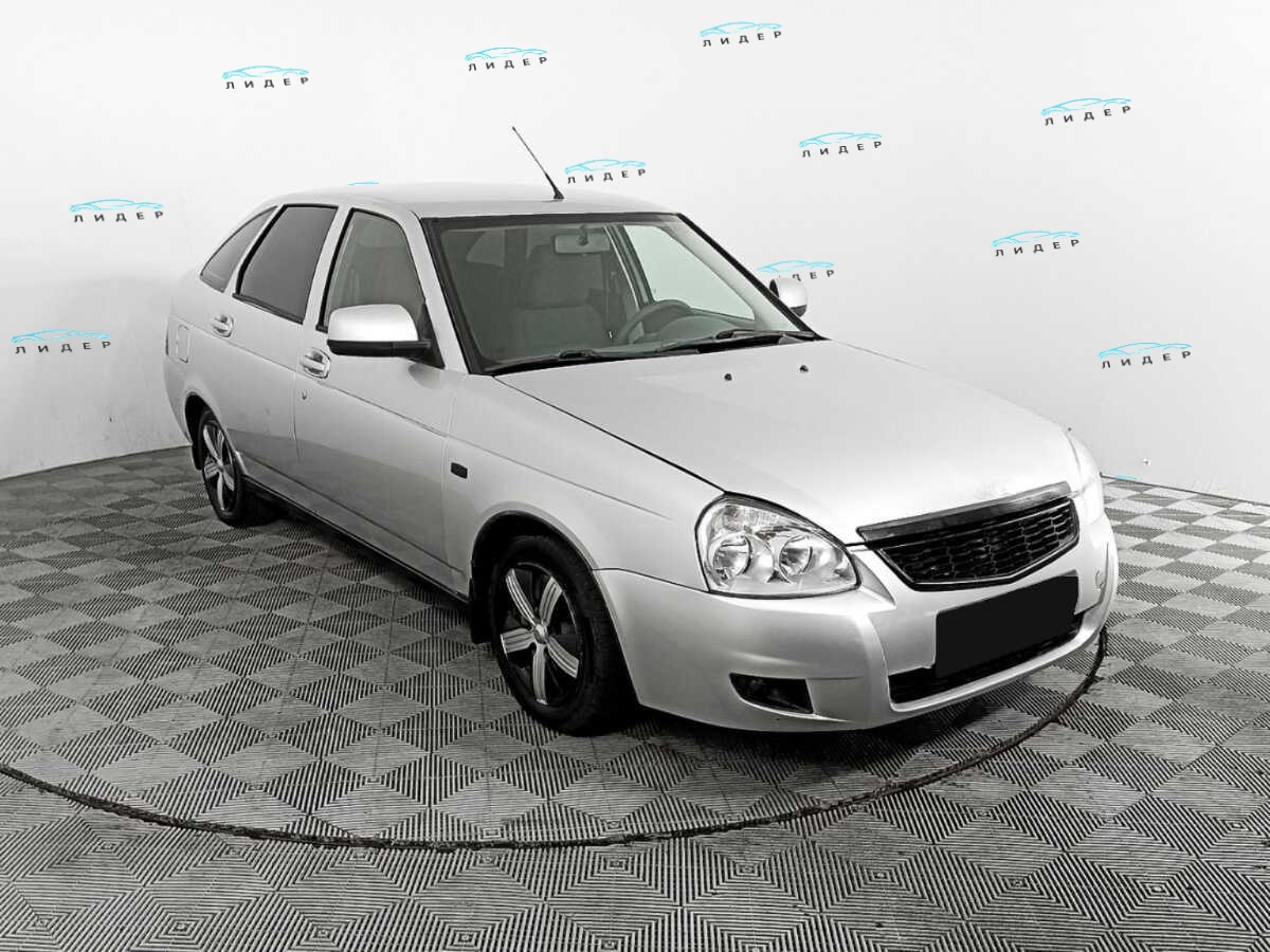 Б/У Лада (ВАЗ) Приора 2012 года. Фото: #2