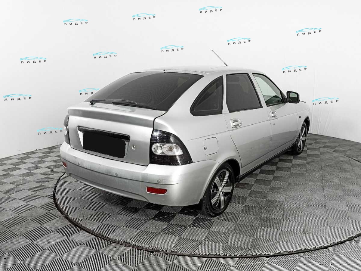 Б/У Лада (ВАЗ) Приора 2012 года. Фото: #4