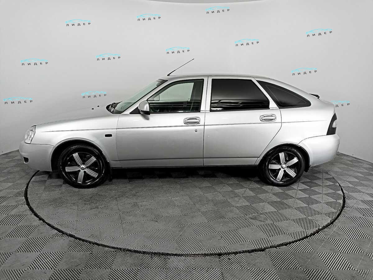 Б/У Лада (ВАЗ) Приора 2012 года. Фото: #7