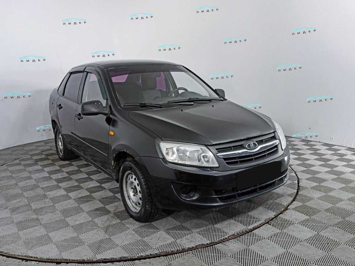 Б/У Лада (ВАЗ) Гранта 2012 года. Фото: #2