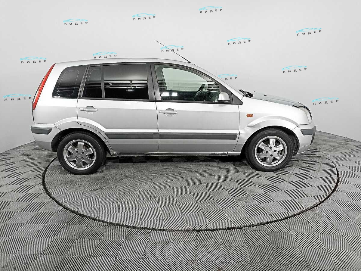 Б/У Форд Фьюжн 2008 года. Фото: #3