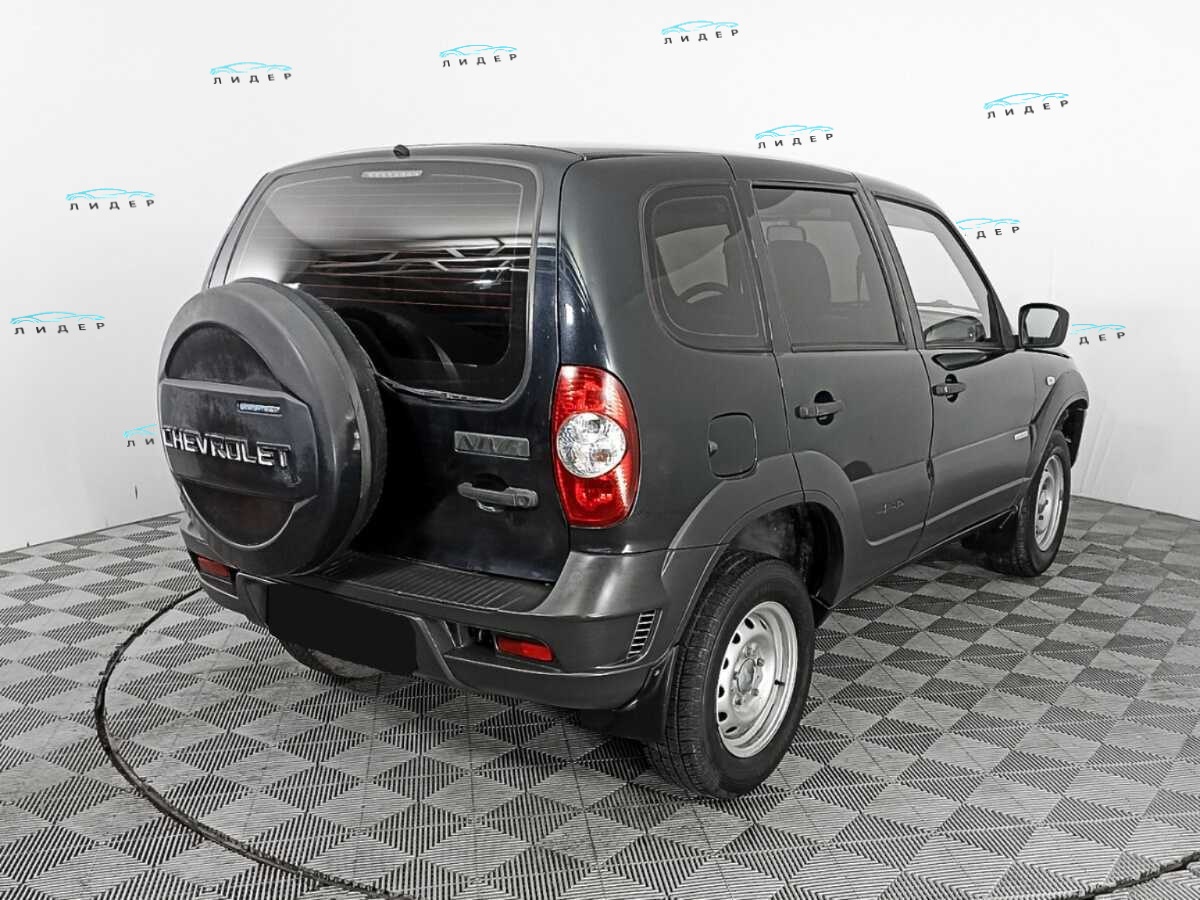 Б/У Шевроле Нива 2013 года. Фото: #4