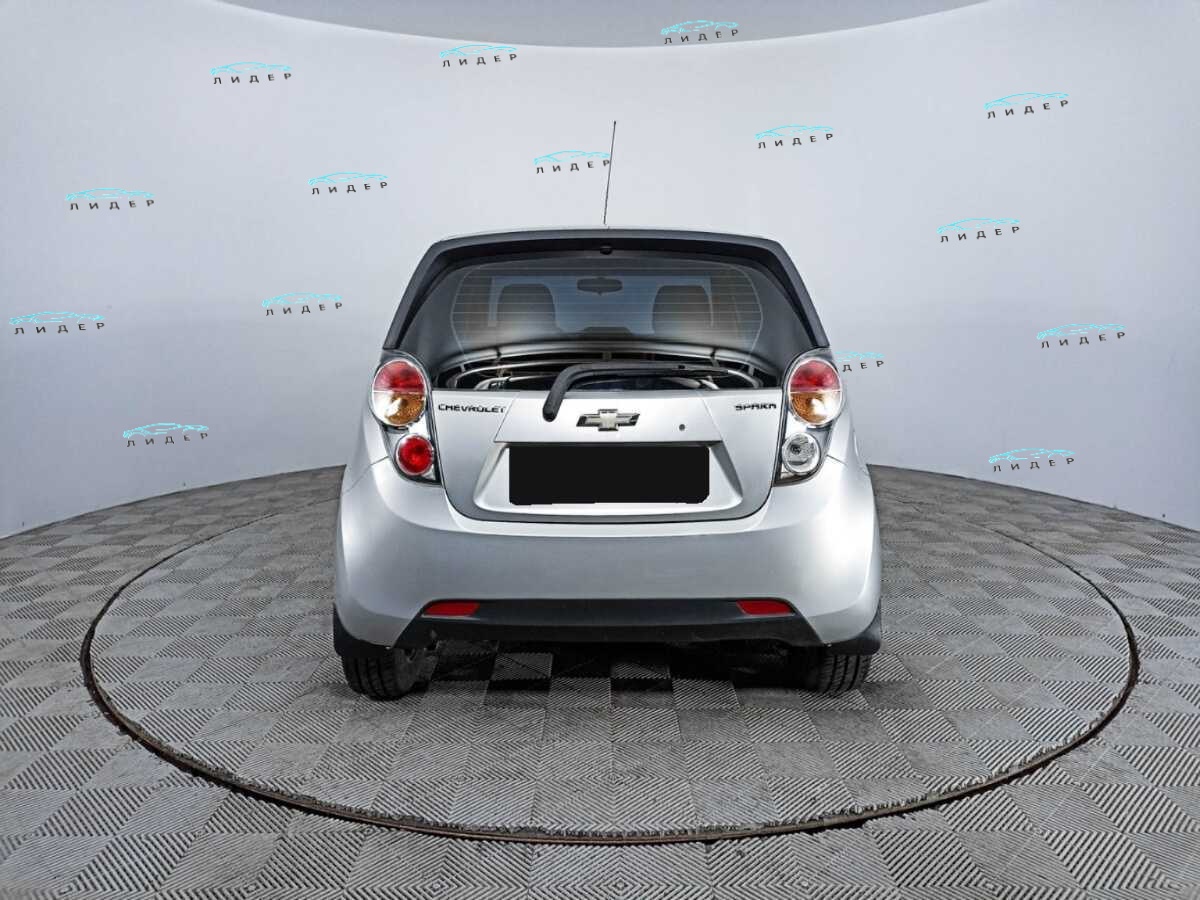 Б/У Шевроле Спарк 2011 года. Фото: #5