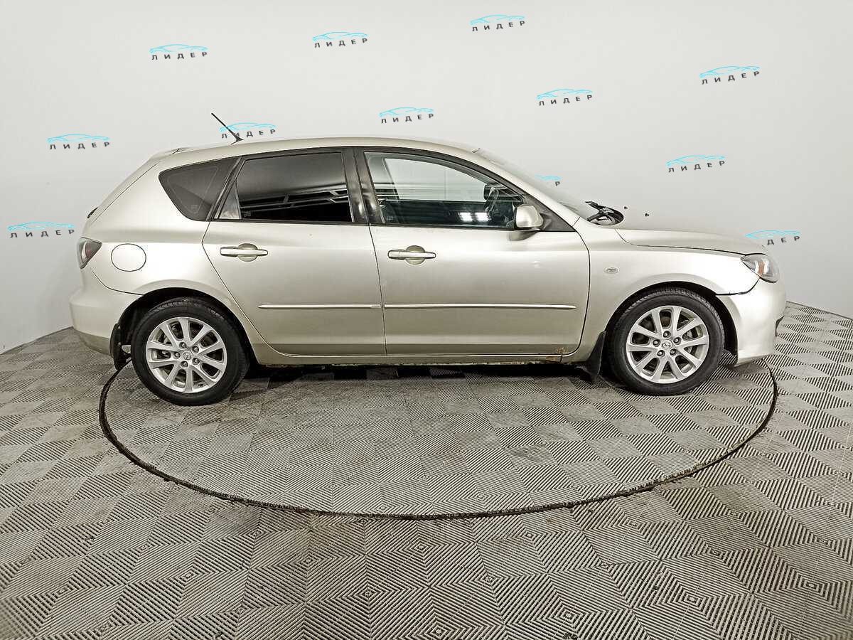 Б/У Мазда 3 2008 года. Фото: #3