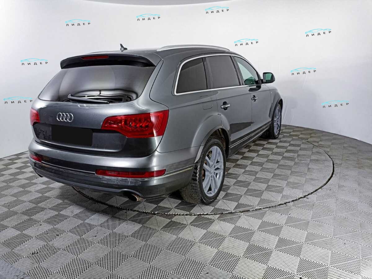 Б/У Ауди К7 2010 года. Фото: #4