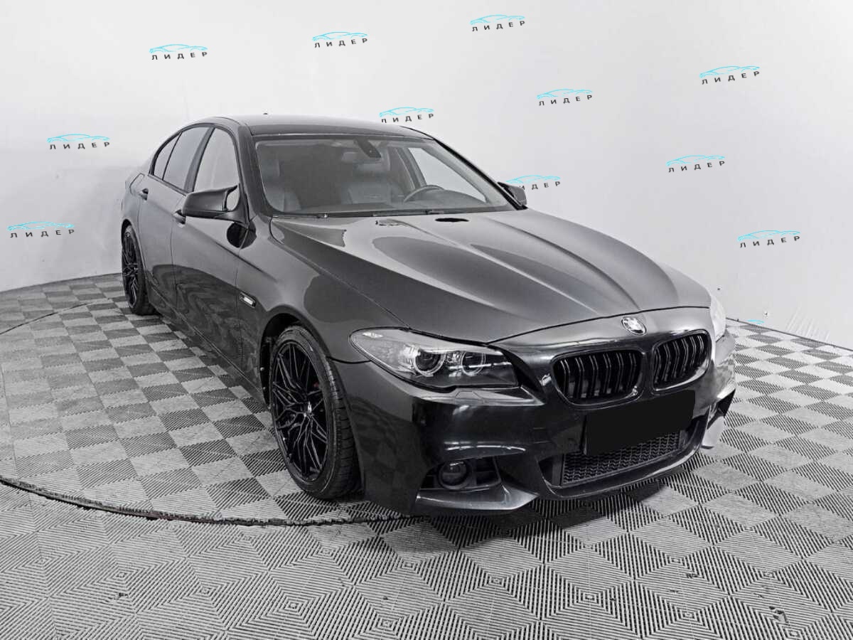 Б/У БМВ 5 серии 2012 года. Фото: #2