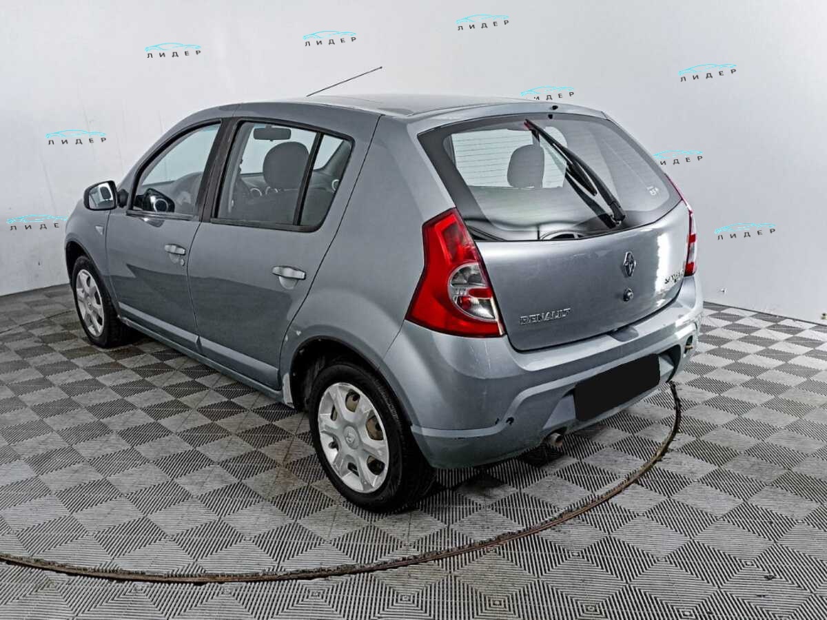 Б/У Рено Сандеро 2011 года. Фото: #6