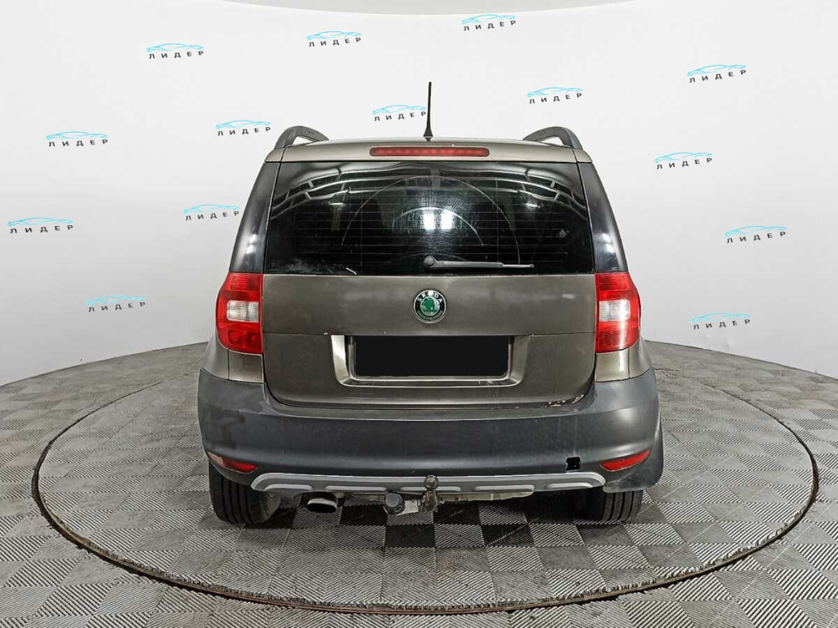 Б/У Шкода Йети 2011 года. Фото: #4