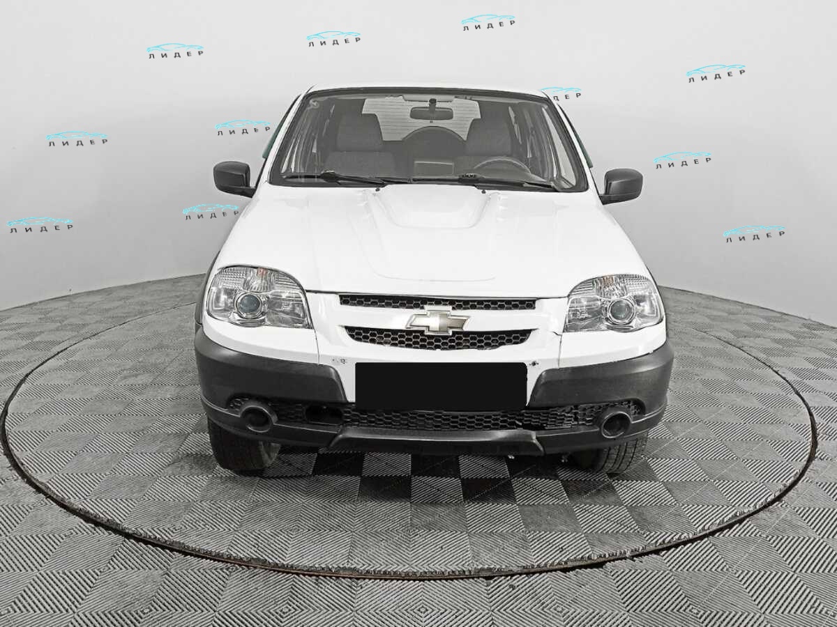 Б/У Шевроле Нива 2015 года. Фото: #1