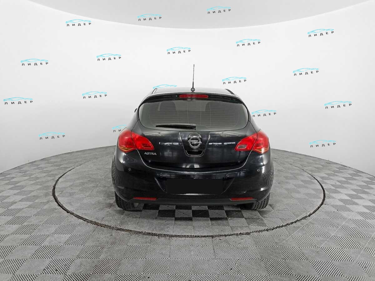 Б/У Опель Астра 2011 года. Фото: #5