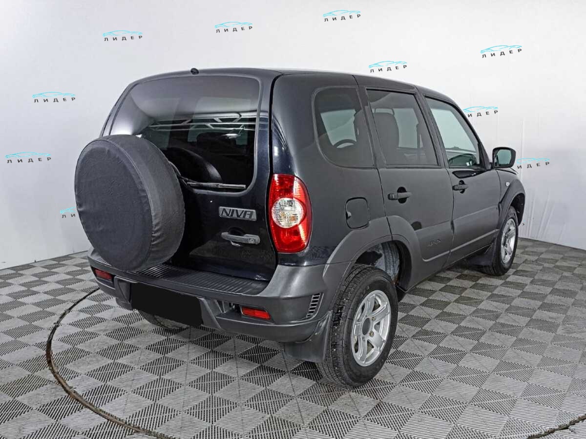 Б/У Шевроле Нива 2019 года. Фото: #4