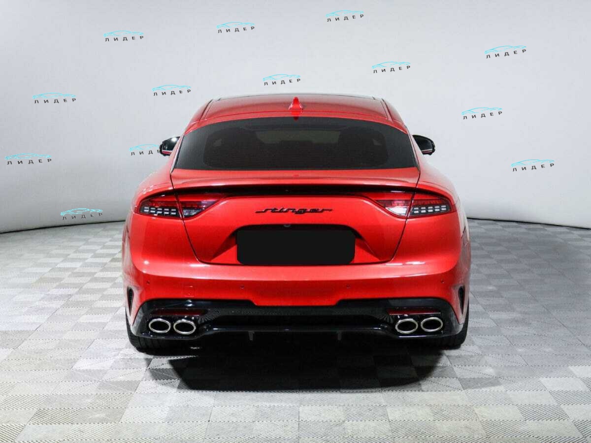 Б/У Киа Стингер 2021 года. Фото: #4