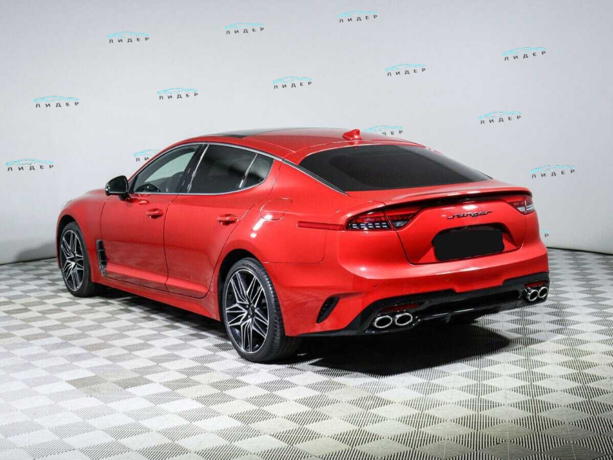 Б/У Киа Стингер 2021 года. Фото: #5