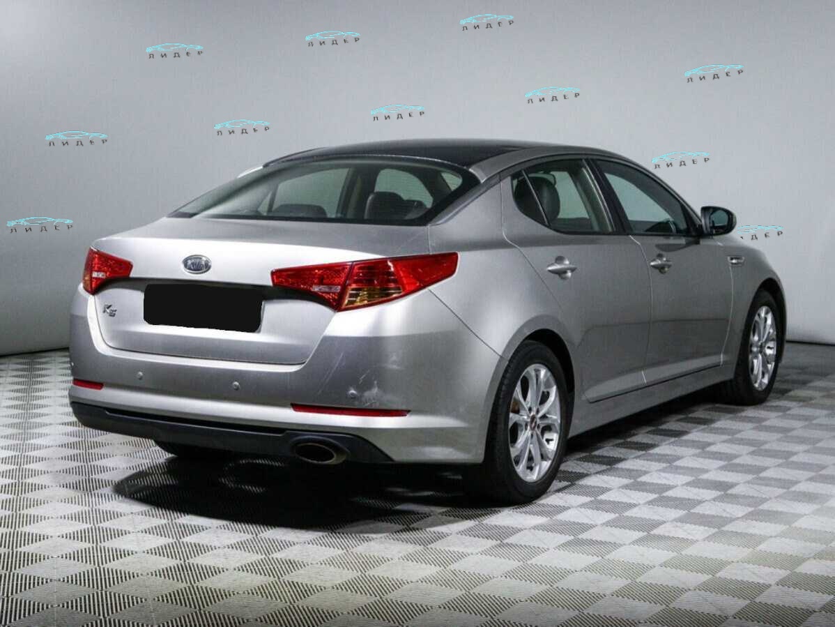 Б/У Киа К5 2011 года. Фото: #3