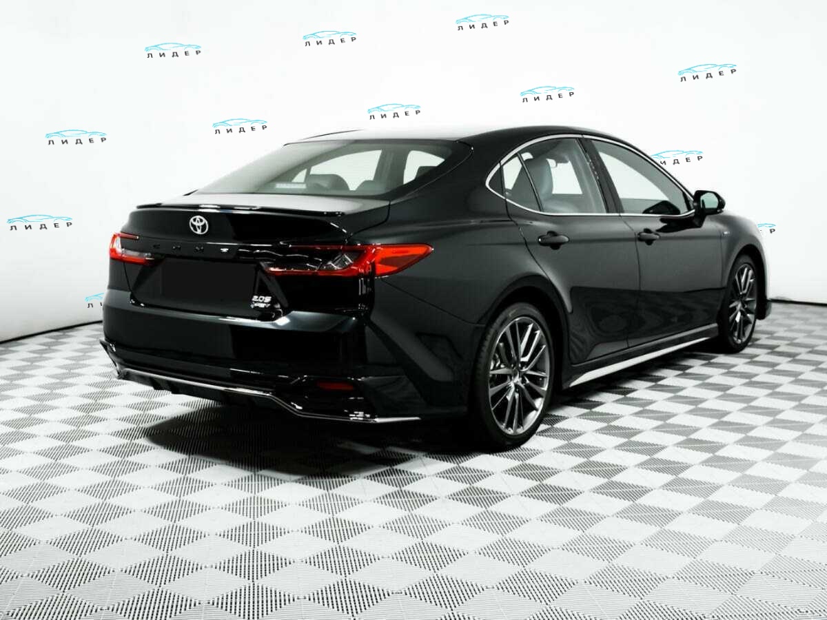 Б/У Тойота Камри 2024 года. Фото: #4