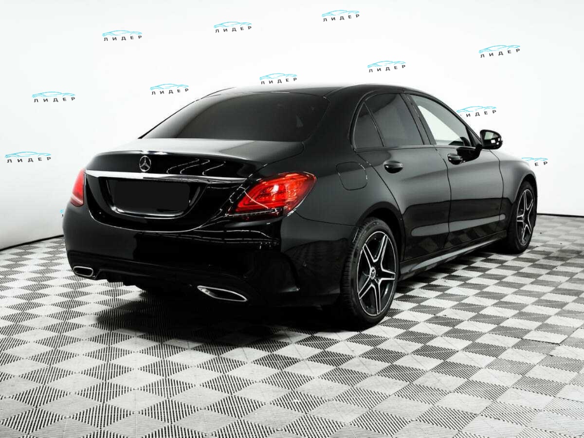 Б/У Мерседес-Бенц Ц-Класс 2019 года. Фото: #4