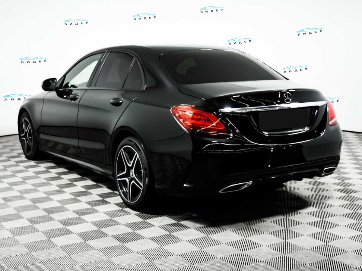 Б/У Мерседес-Бенц Ц-Класс 2019 года. Фото: #6