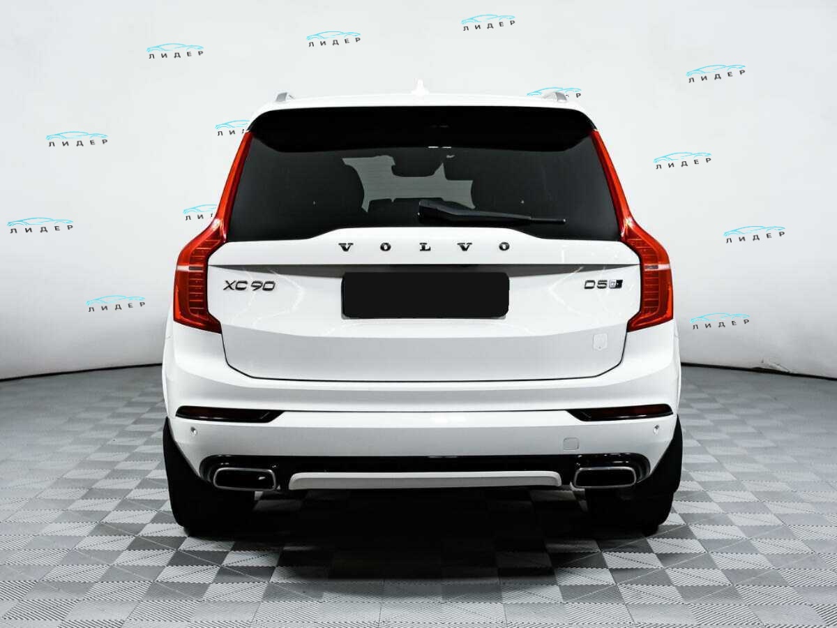 Б/У Вольво ИксЦ90 2017 года. Фото: #4