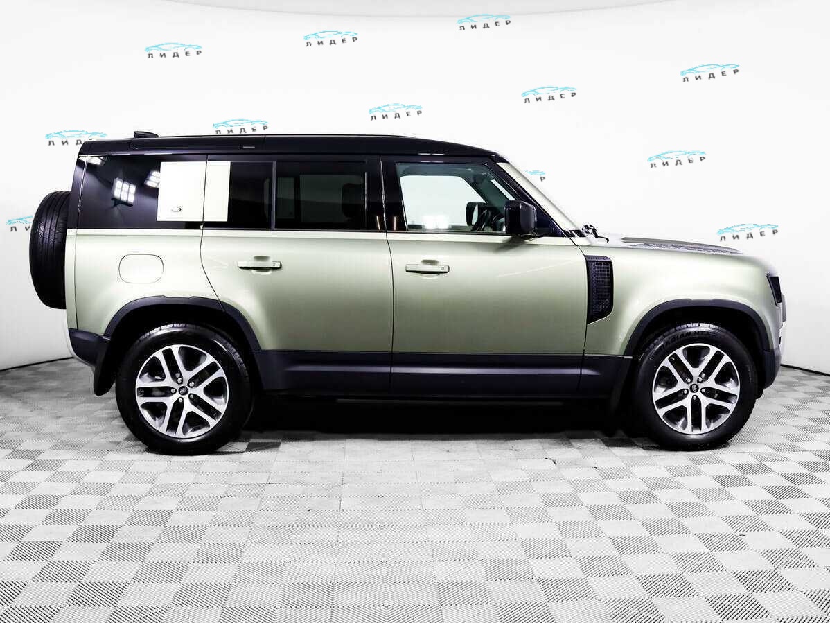 Б/У Лэнд Ровер Дефендер 2021 года. Фото: #3