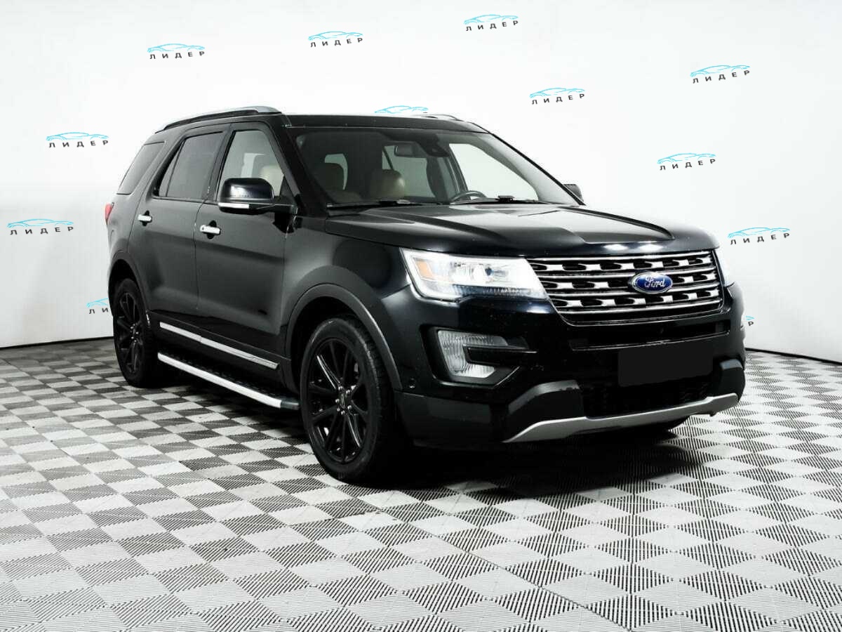 Б/У Форд Експлорер 2016 года. Фото: #2