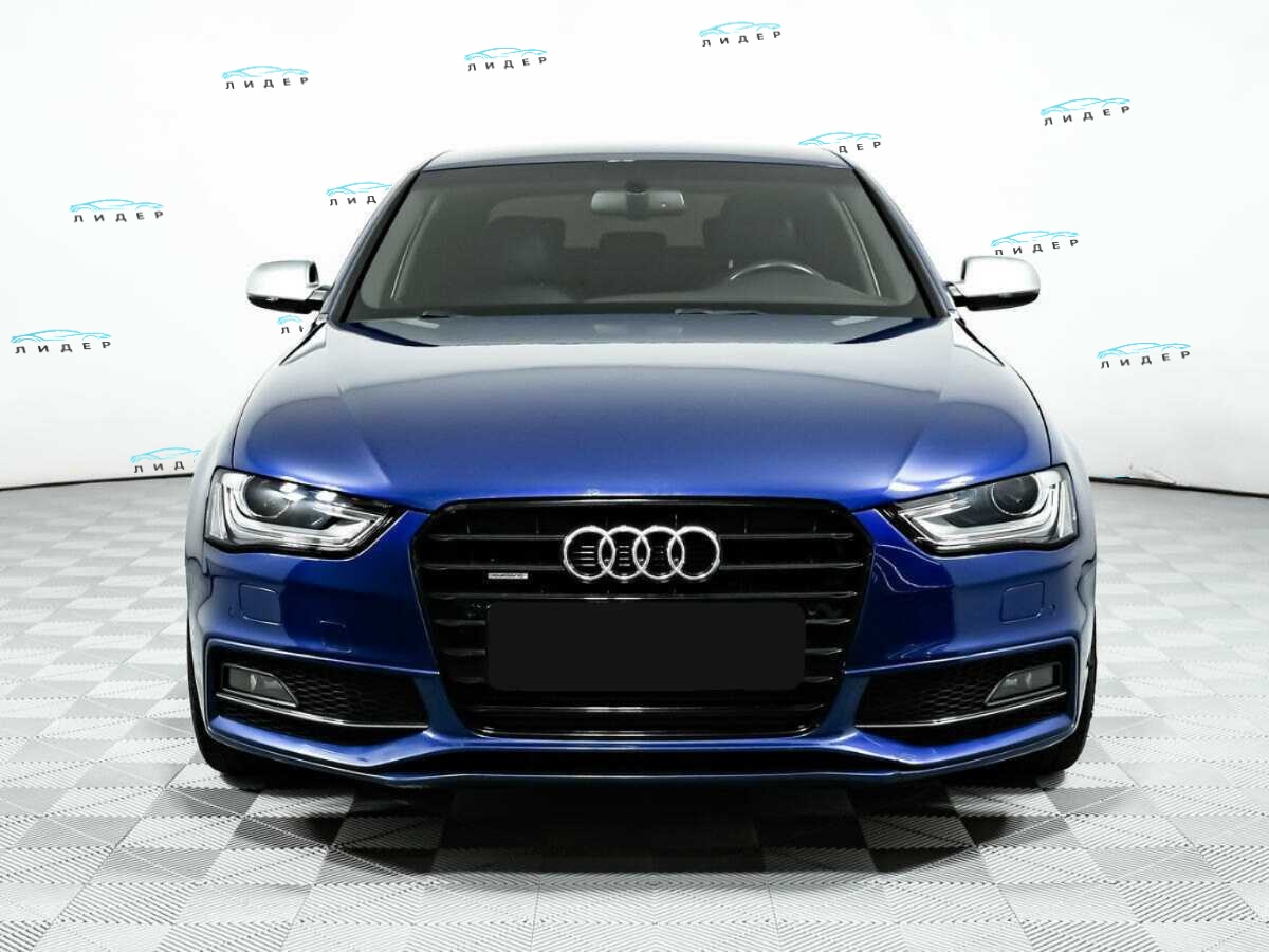 Б/У Ауди А4 2014 года. Фото: #1