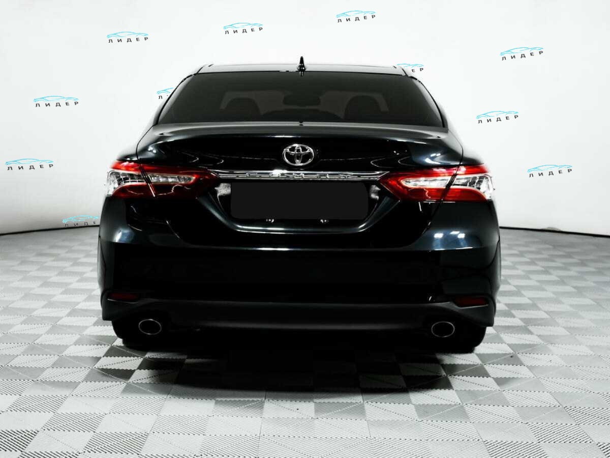 Б/У Тойота Камри 2022 года. Фото: #5