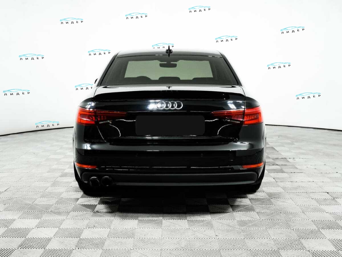 Б/У Ауди А4 2017 года. Фото: #5