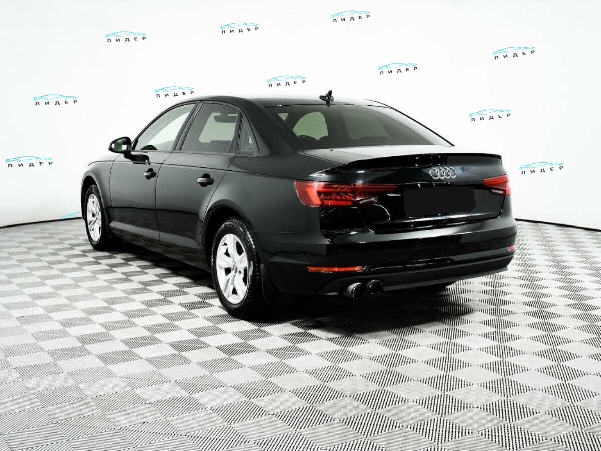 Б/У Ауди А4 2017 года. Фото: #6