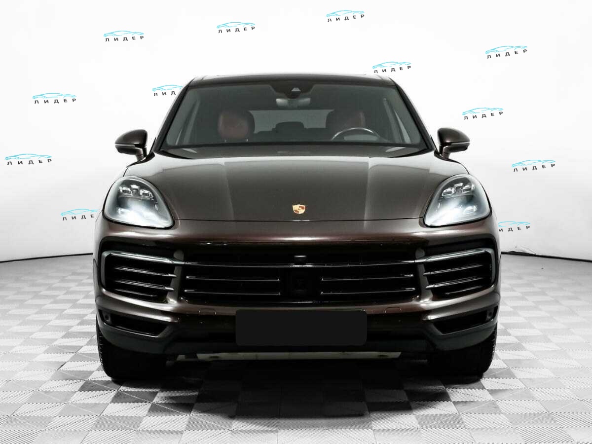 Б/У Порш Кайен 2019 года. Фото: #1