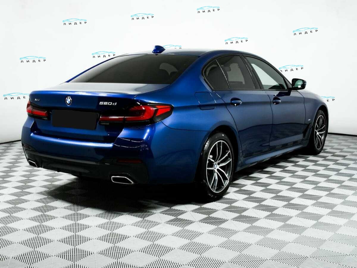 Б/У БМВ 5 серии 2021 года. Фото: #4