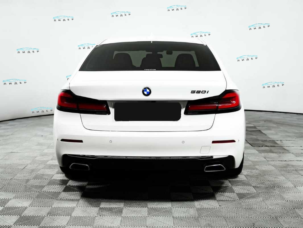 Б/У БМВ 5 серии 2021 года. Фото: #5