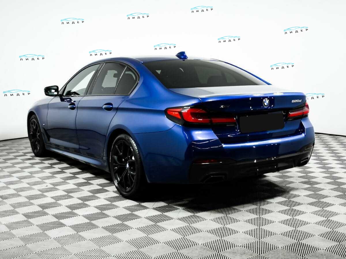 Б/У БМВ 5 серии 2022 года. Фото: #6