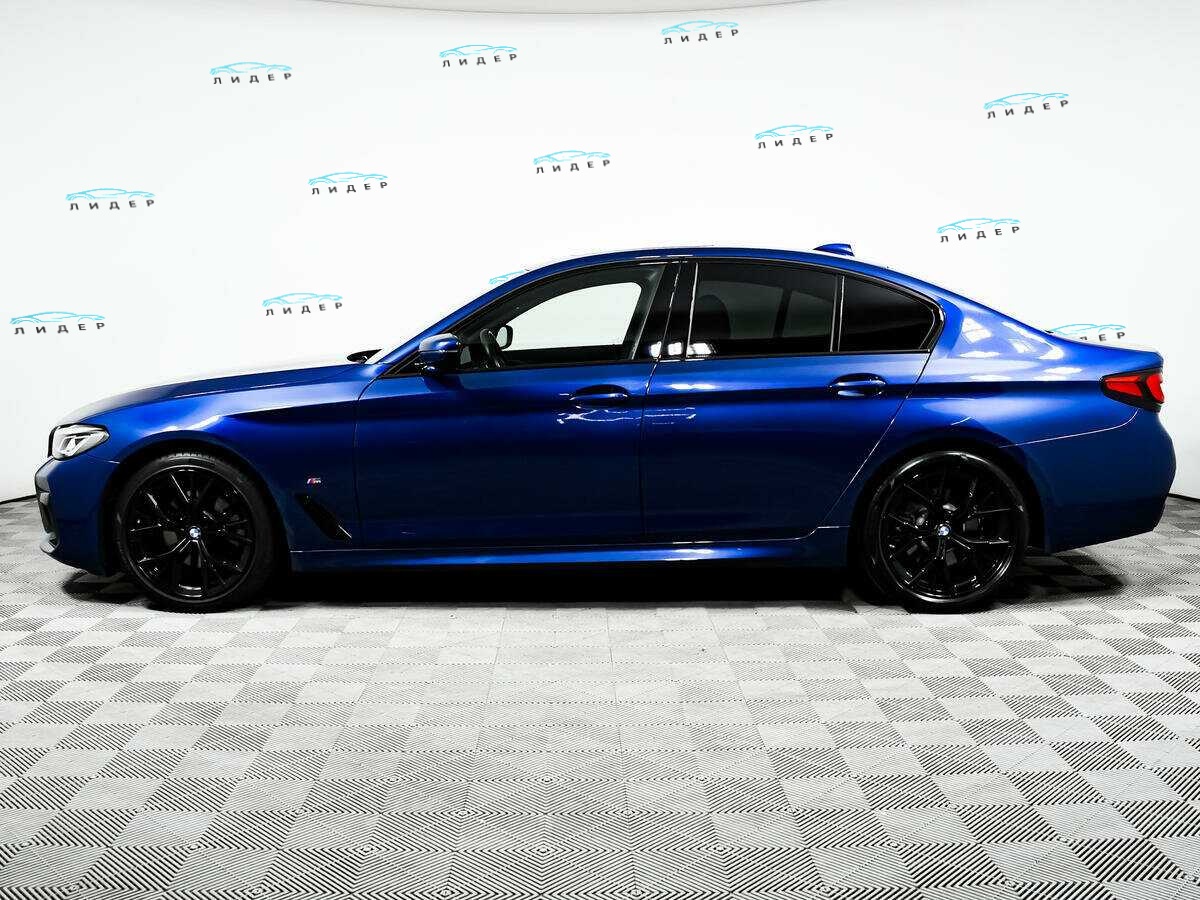 Б/У БМВ 5 серии 2022 года. Фото: #7