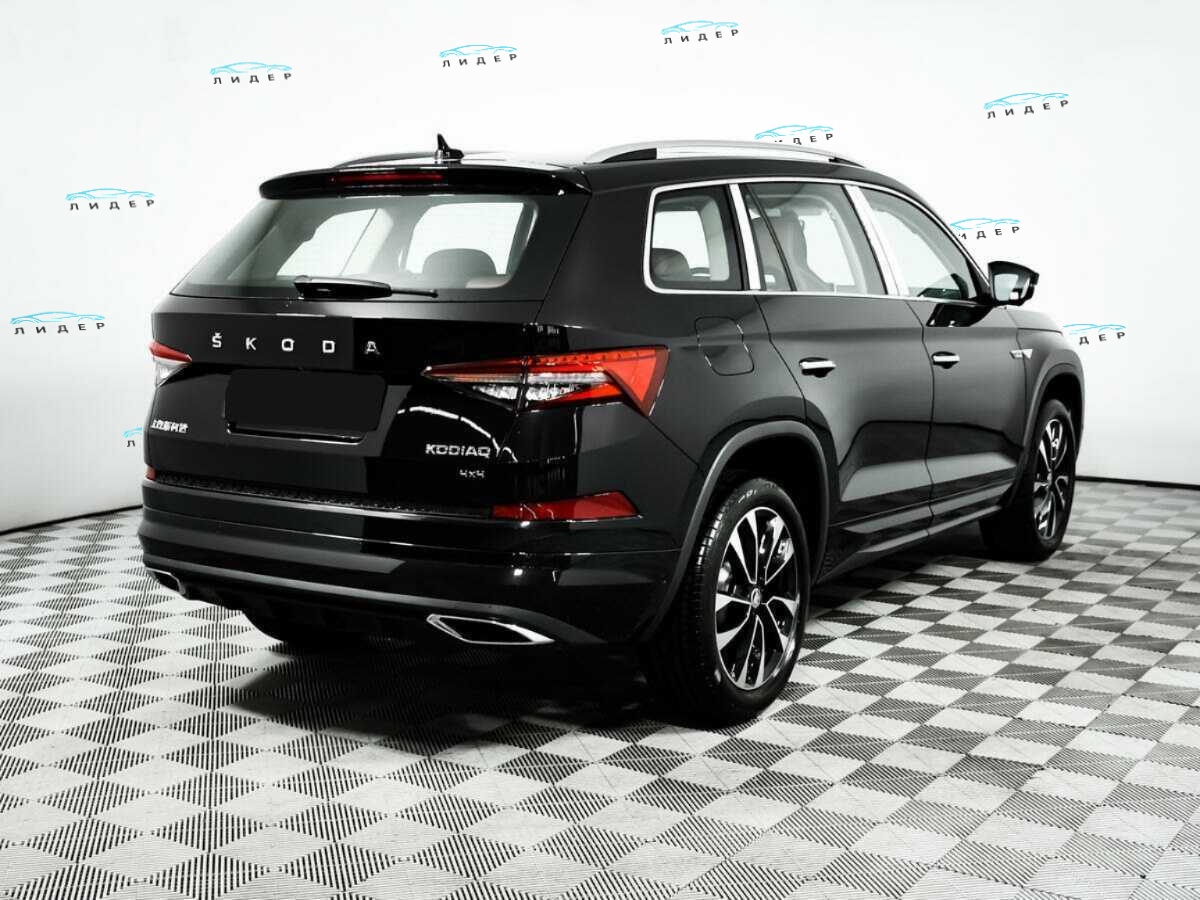 Б/У Шкода Кодиак 2023 года. Фото: #4