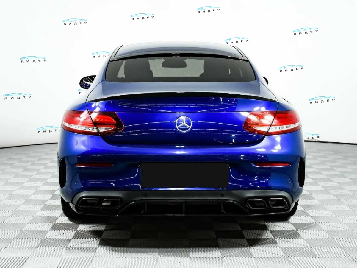 Б/У Мерседес-Бенц Ц-Класс 2016 года. Фото: #5