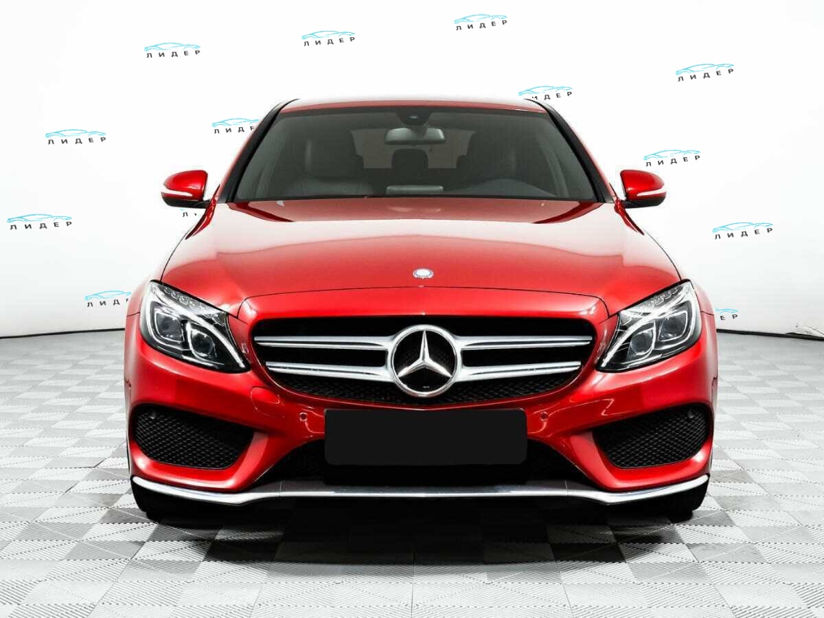 Б/У Мерседес-Бенц Ц-Класс 2014 года. Фото: #1