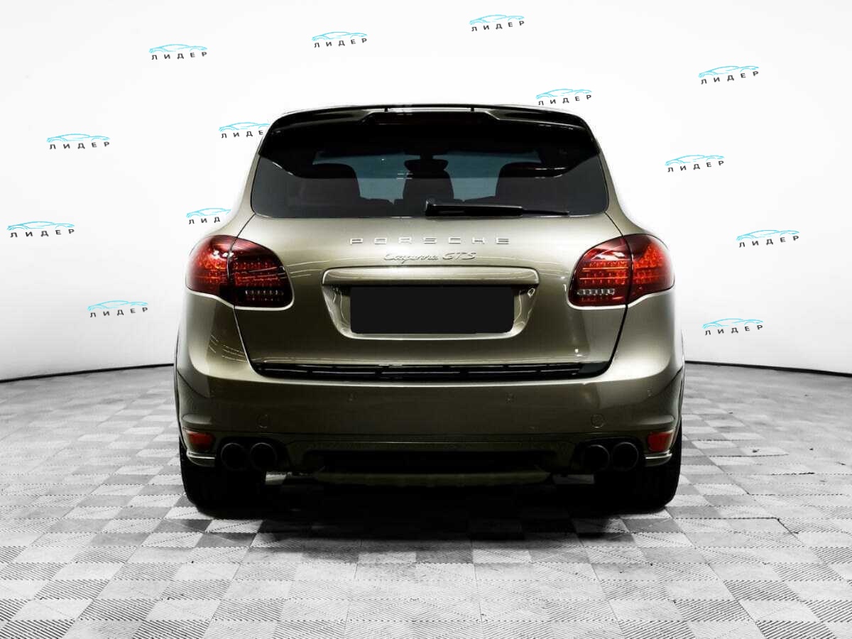 Б/У Порш Кайен 2012 года. Фото: #4