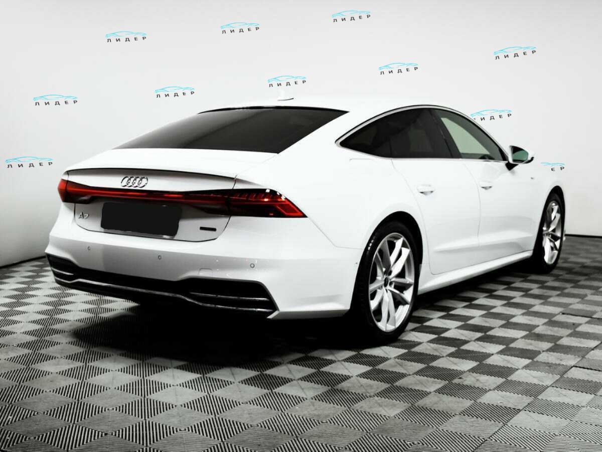 Б/У Ауди А7 2021 года. Фото: #4