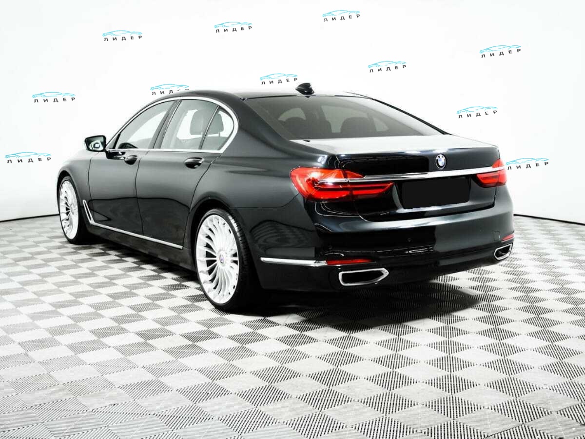 Б/У БМВ 7 серии 2016 года. Фото: #6