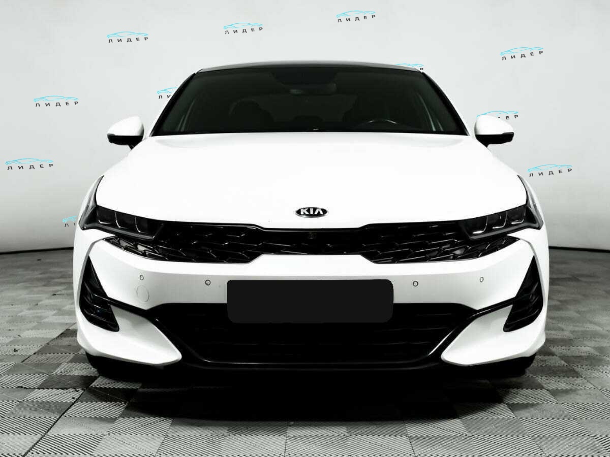 Б/У Киа К5 2021 года. Фото: #1