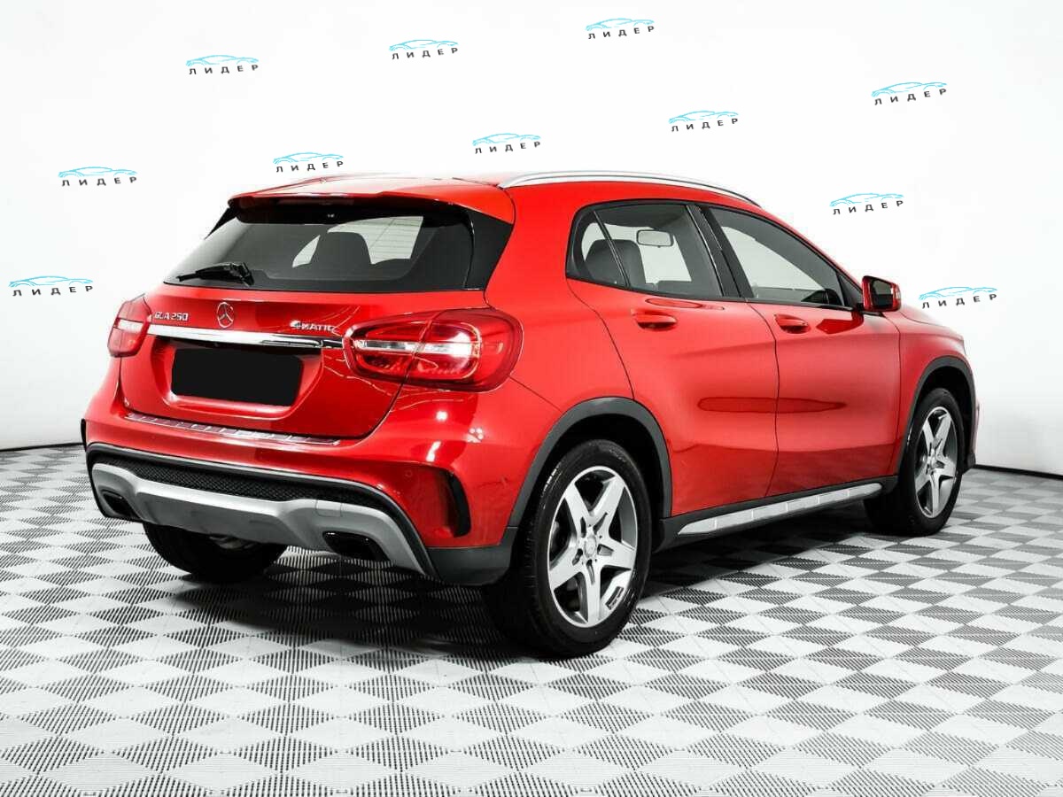 Б/У Мерседес-Бенц ГЛА 2014 года. Фото: #4