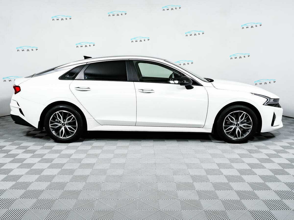 Б/У Киа К5 2020 года. Фото: #3